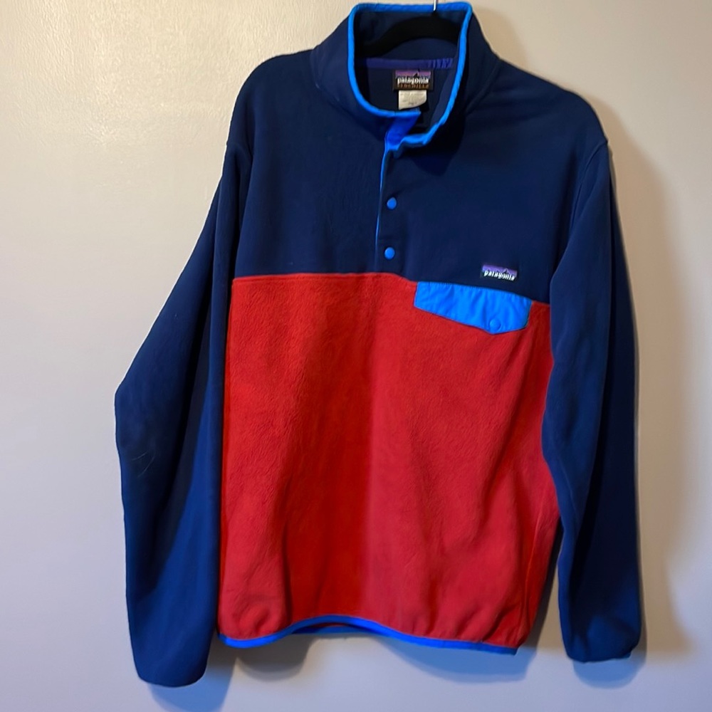 Patagonia medium red and blue